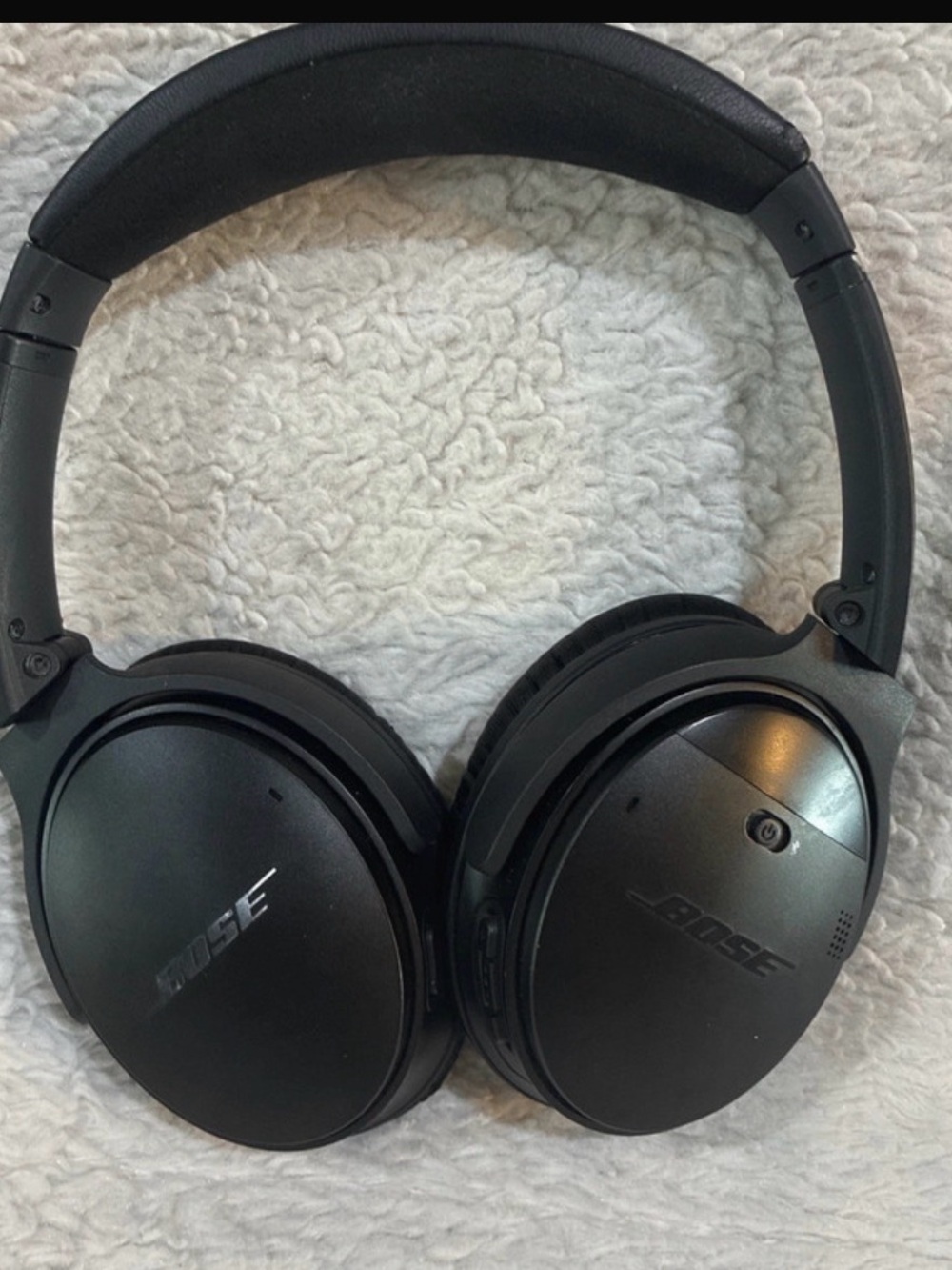 Bose QuietComfort 35 Over-Ear Noise Cancelling Headphones Black